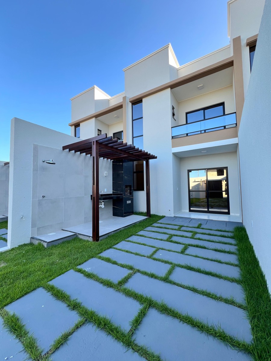Casas M�e Rainha � Conforto, Estilo e Sofistica��o no Jardim Icara�