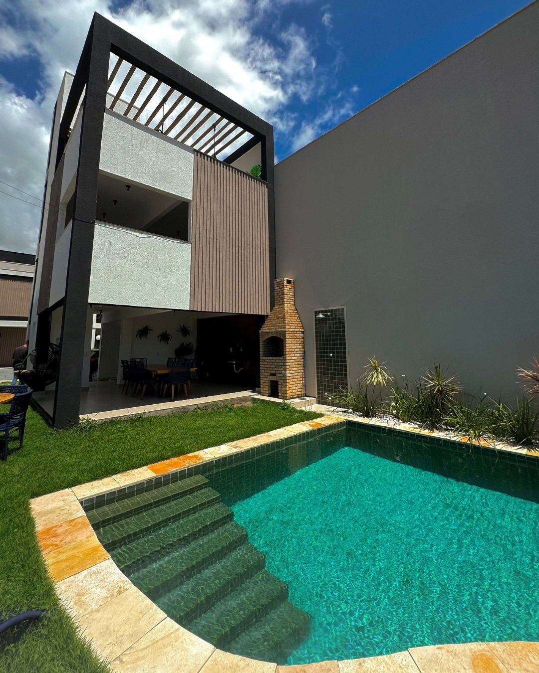 San Gabriel Residence